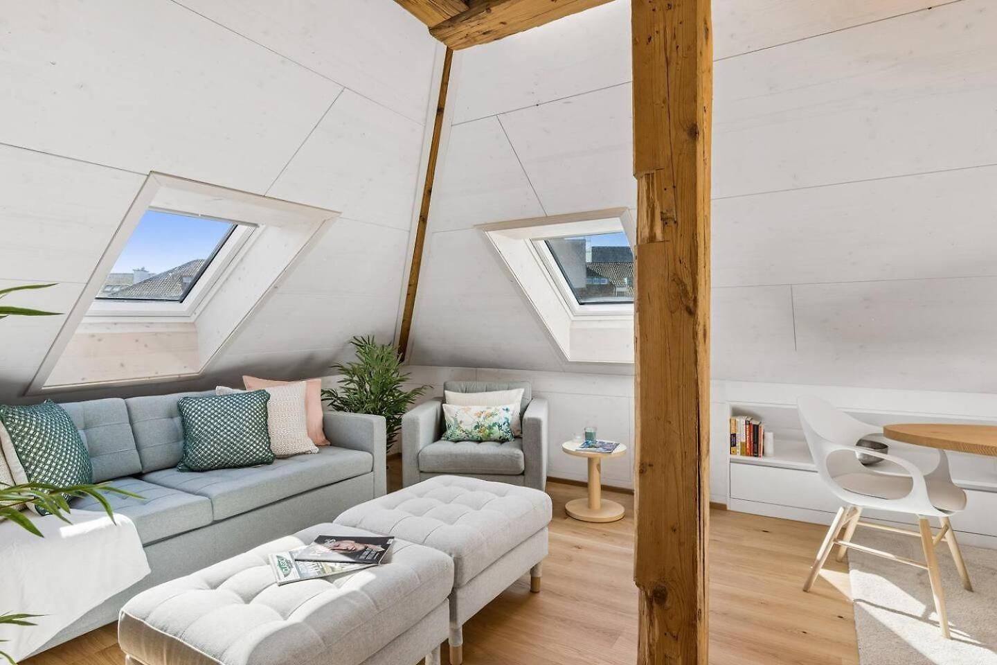 Waterfront Penthouse Ac Rooftop Free Parking Apartment Zurich