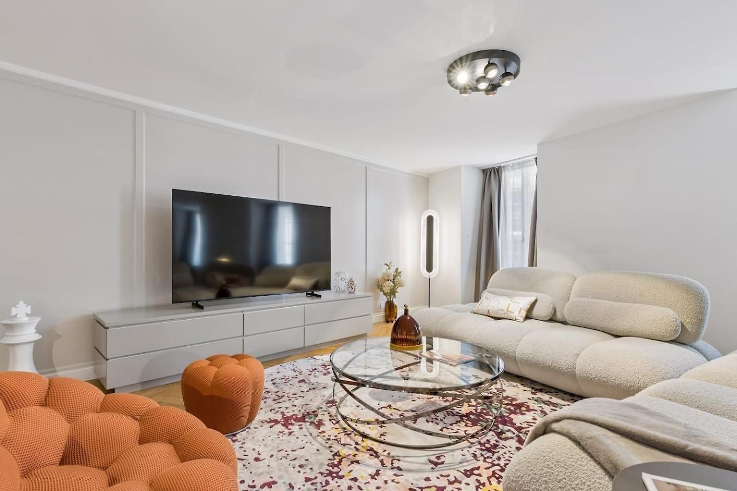 Designer Old Town Waterview Ac Apartment