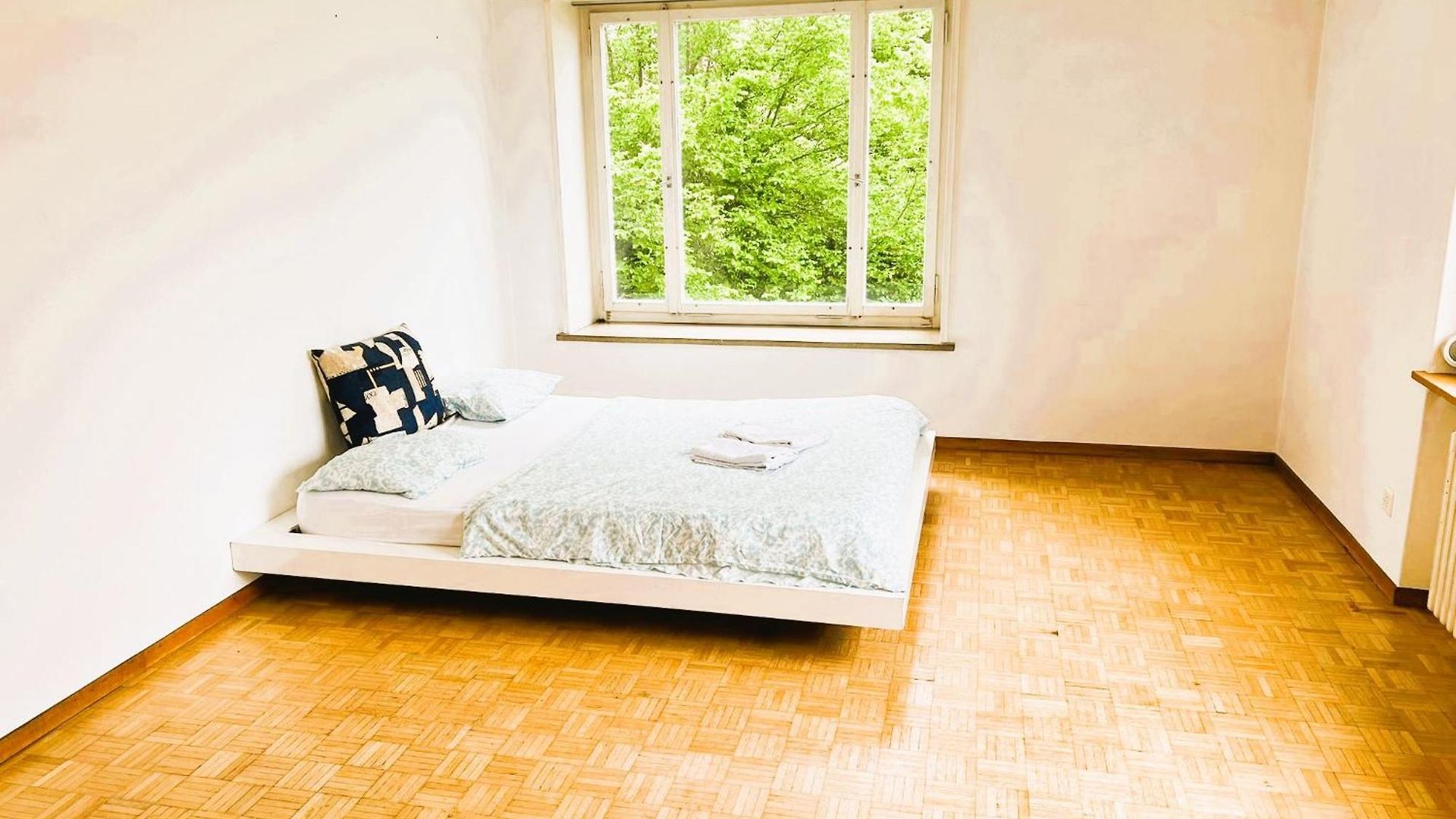 Center Flats With Balcony - Rigi Apartment *