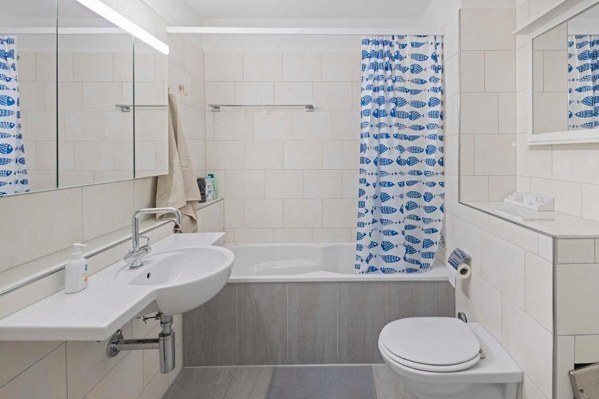 Family - 3 Bedrooms Sleeps 7 Zurich