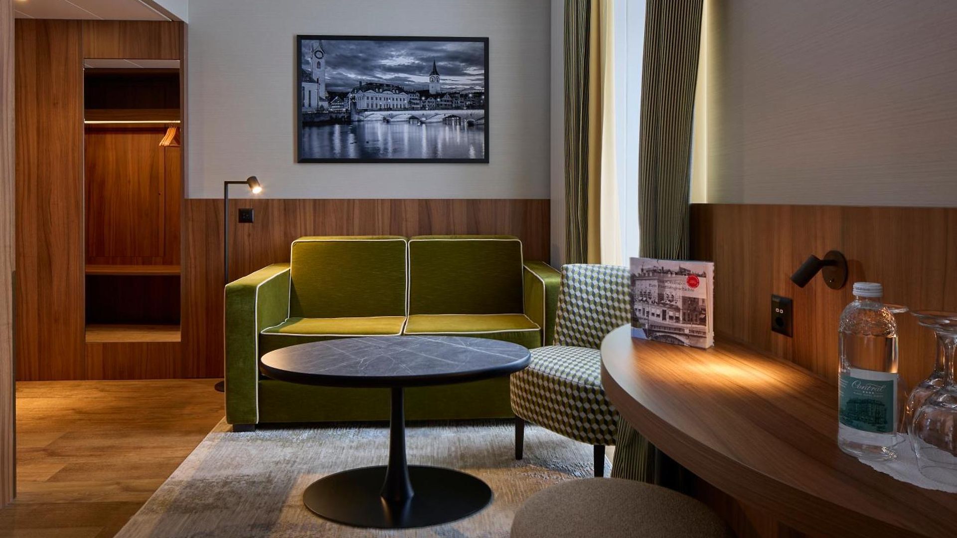Hotel Plaza