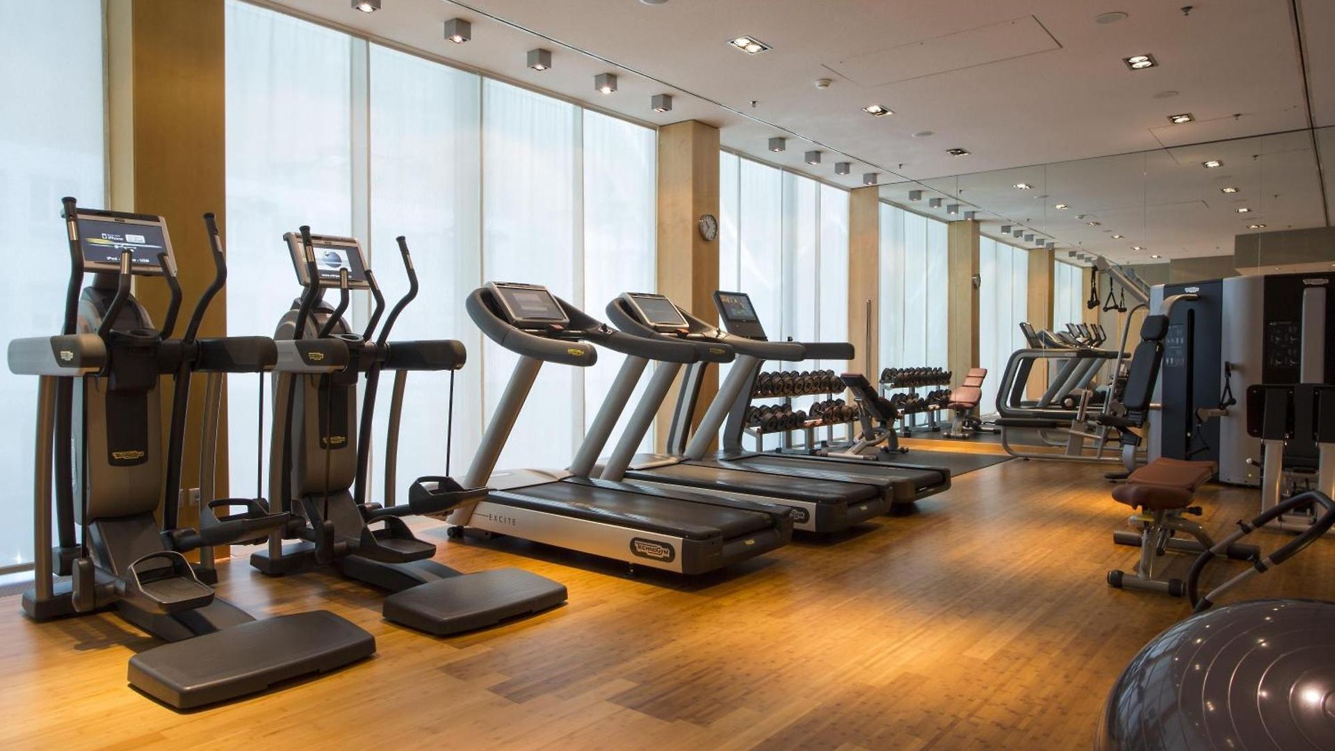 Hotel Park Hyatt – Center Luxury 5*