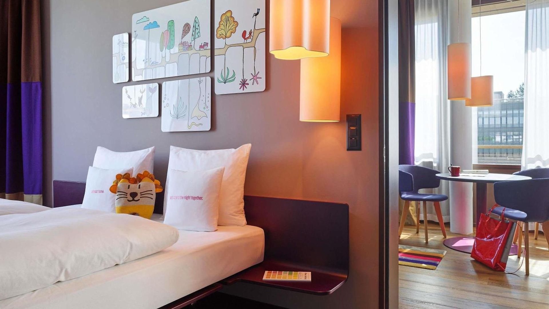 Hotel 25hours West 4*