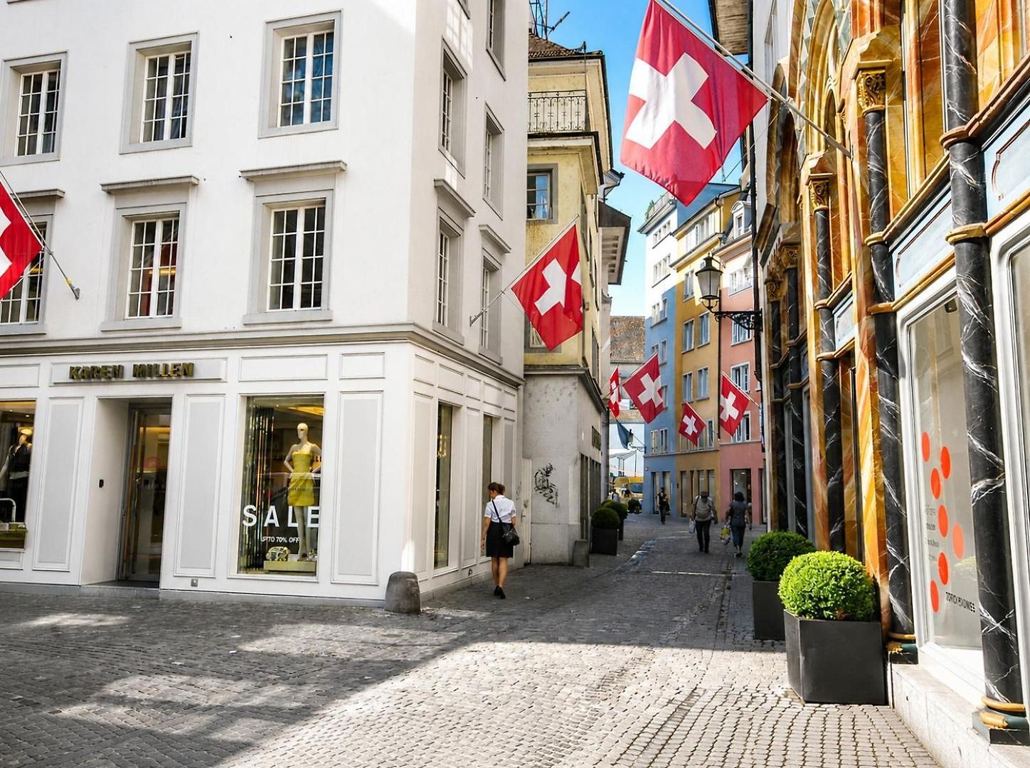 At Famous Storchengasse - Stork 44 * Zurich
