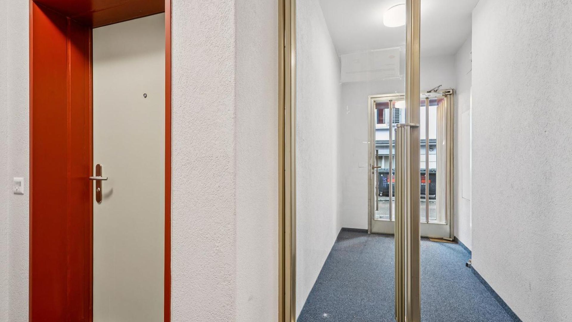 Exclusive Near Center - Color 4 Apartment