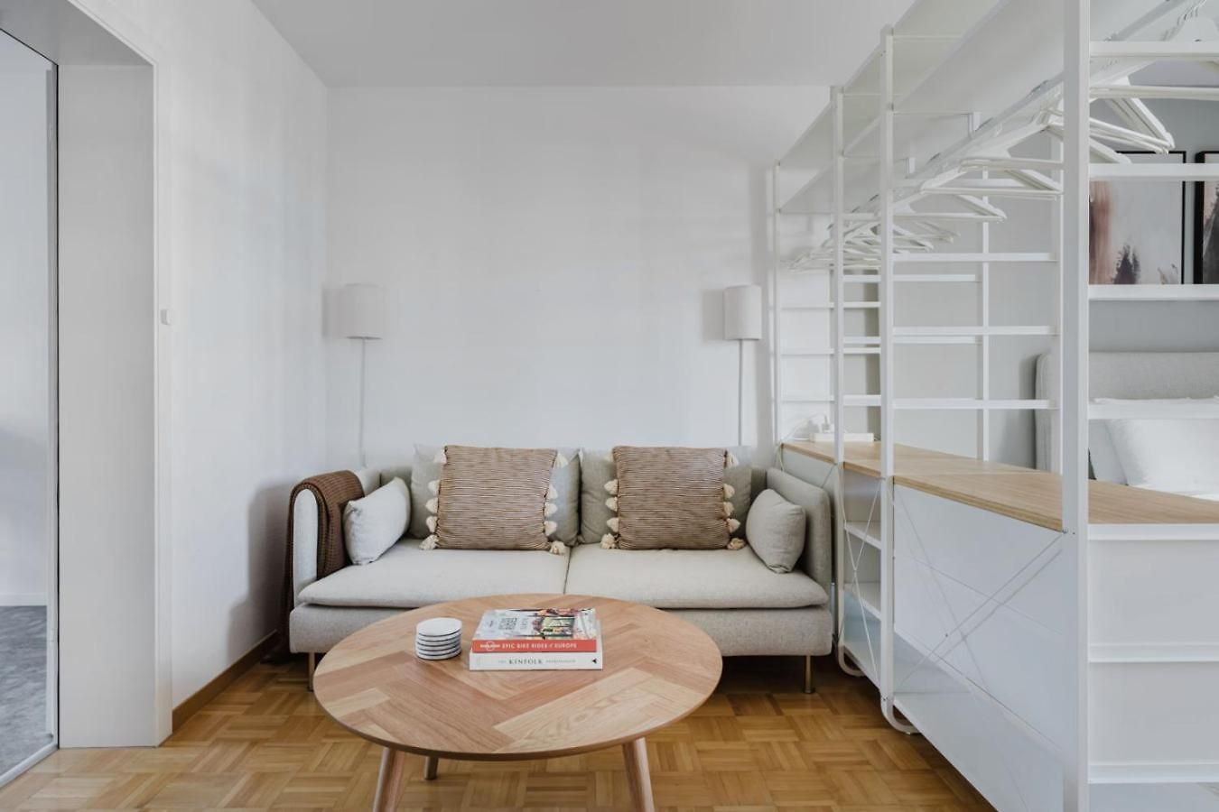 Hazel - Kreis 4 Zurich