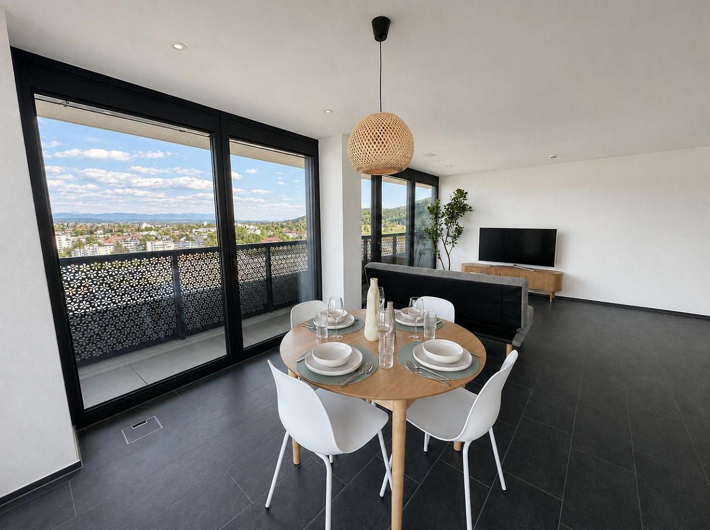 Apartment Skyline Mit Eckterrasse *