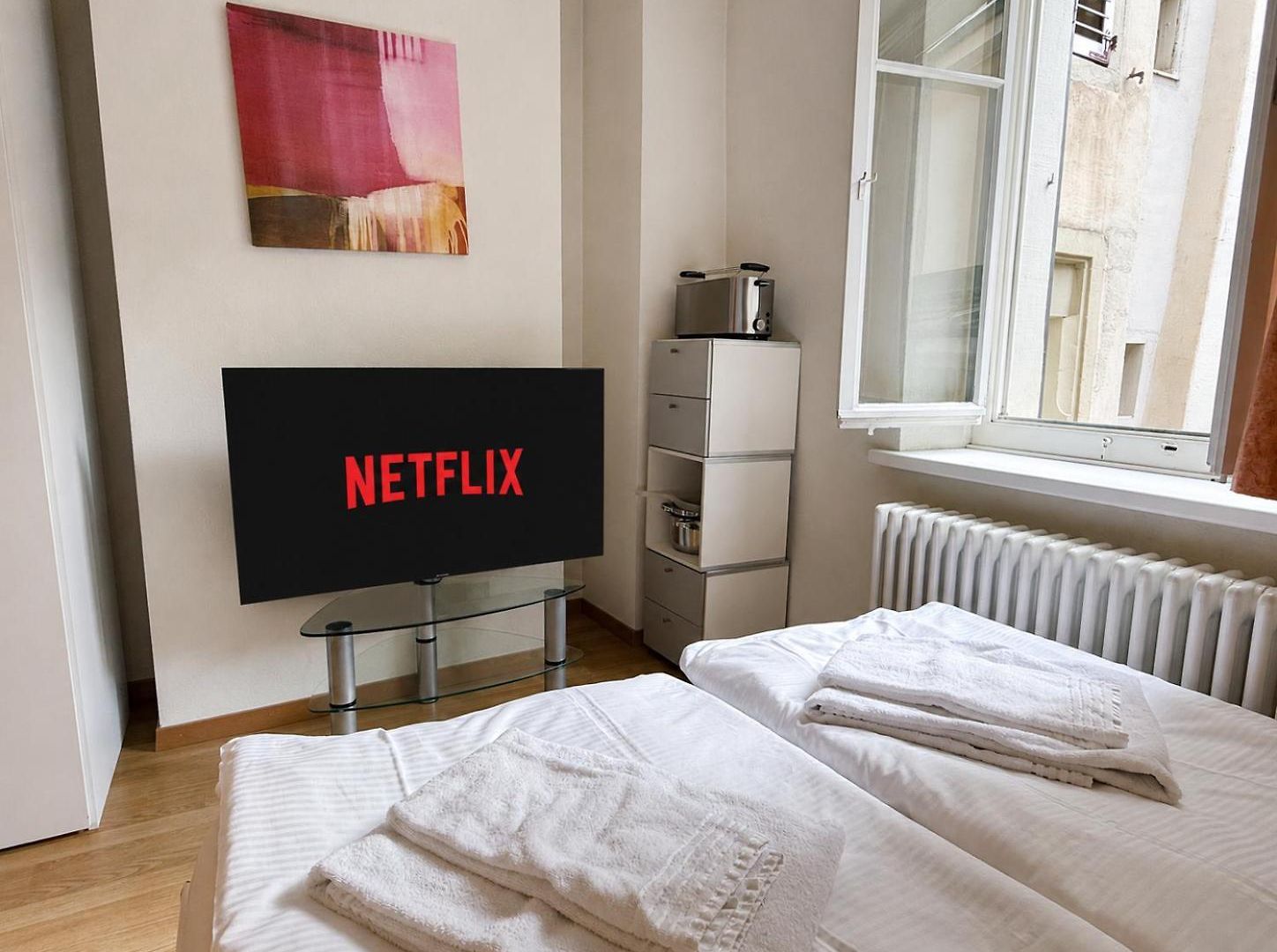 Cozy In The Heart Of - Stork 25 Apartment