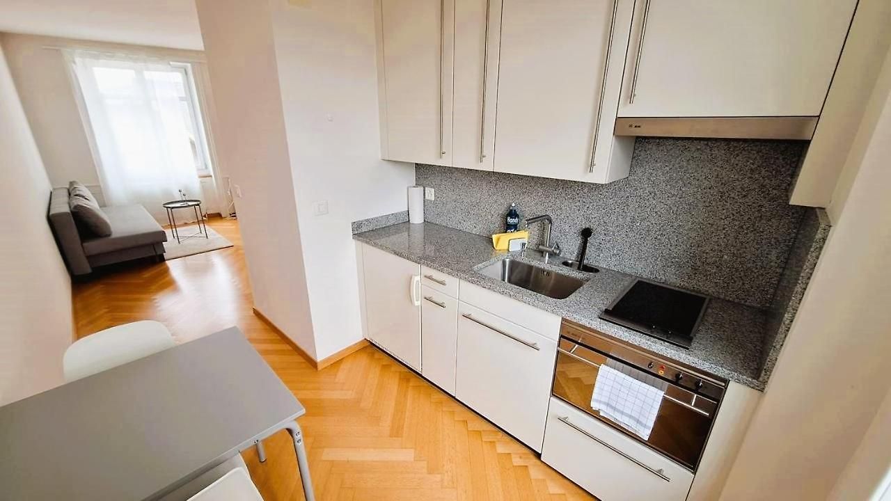 Amazing Flat In Heart Of Old Town Glockenb Zurich