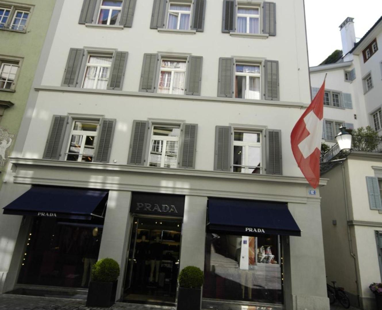 Cozy In The Heart Of - Stork 25 * Zurich