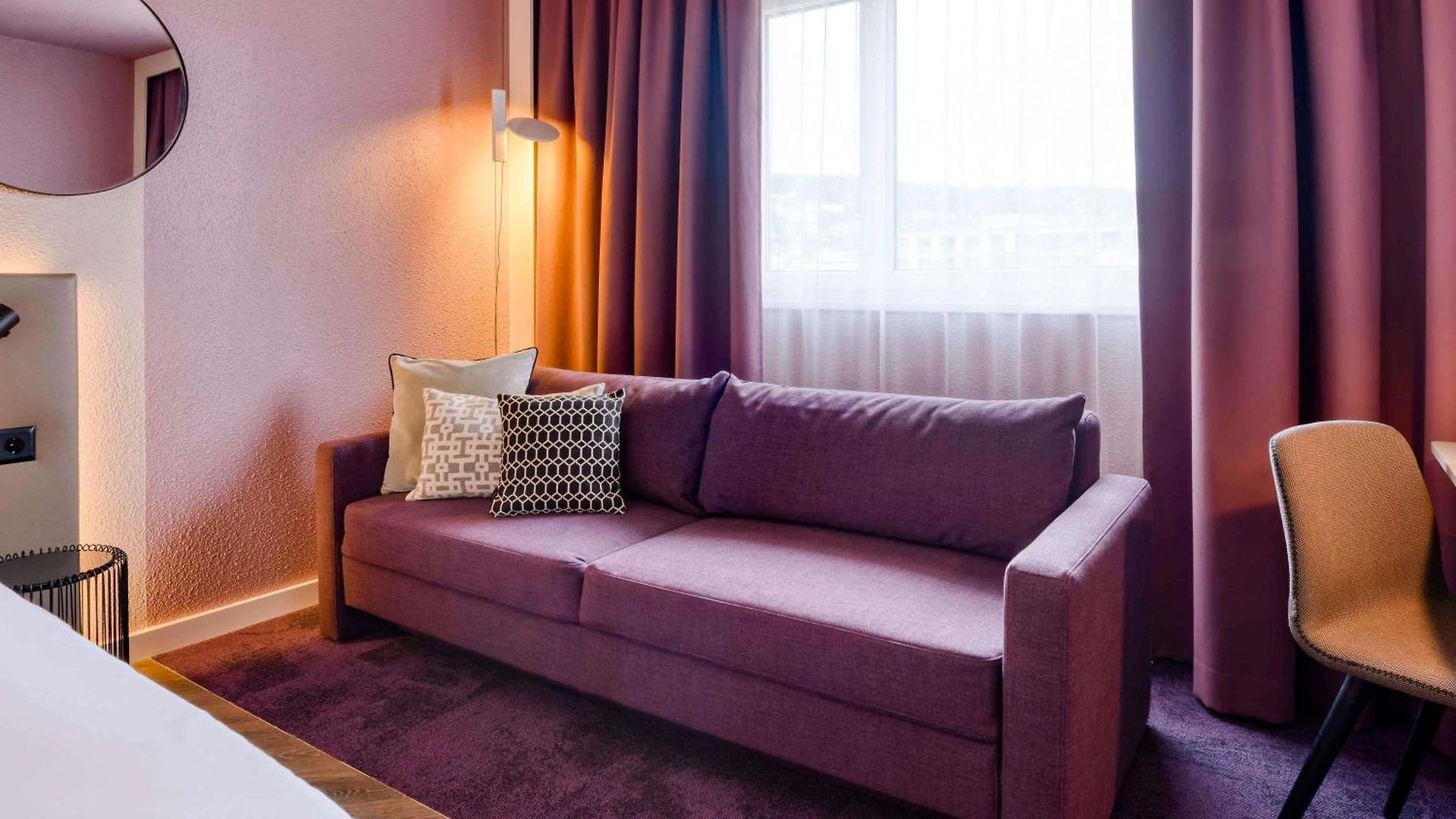 Hotel Novotel West 4*