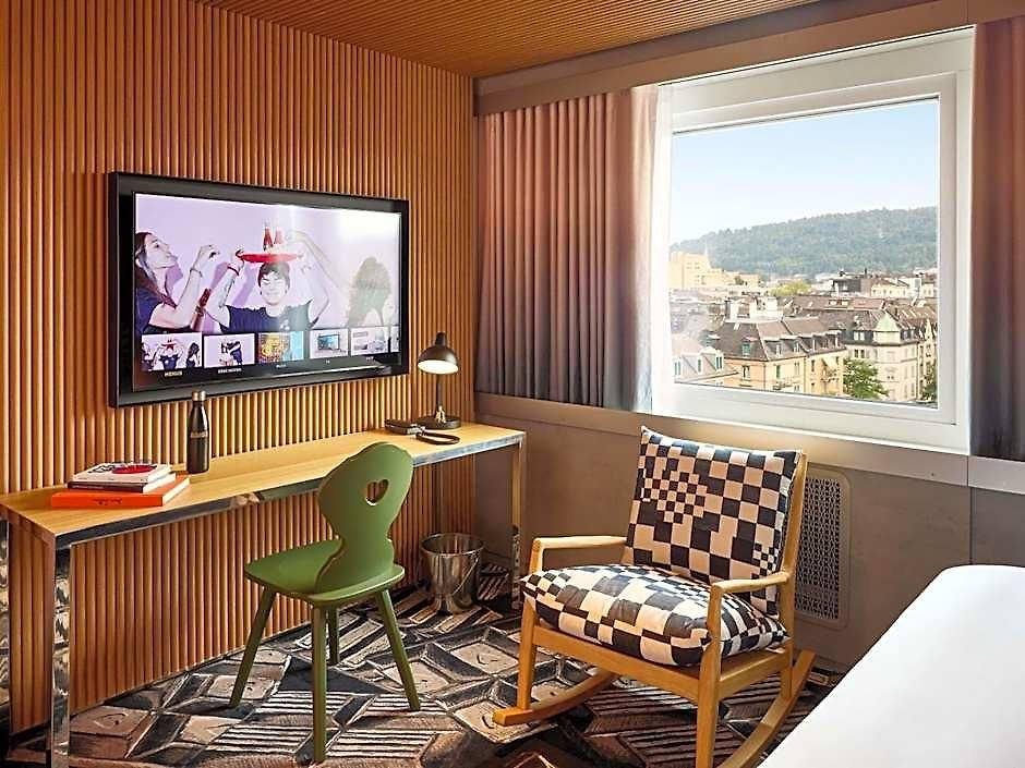 Mama Shelter Hotel