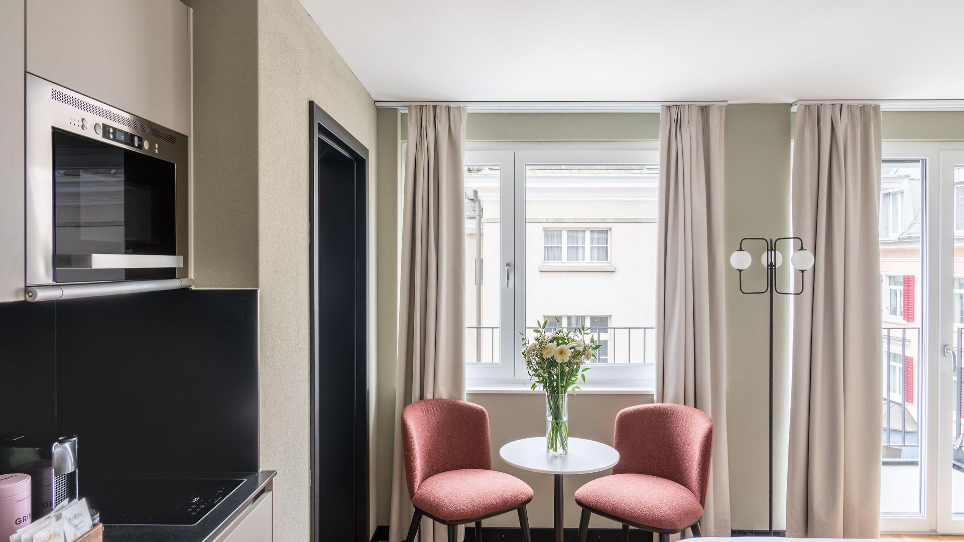Numa Craft Aparthotel 4*