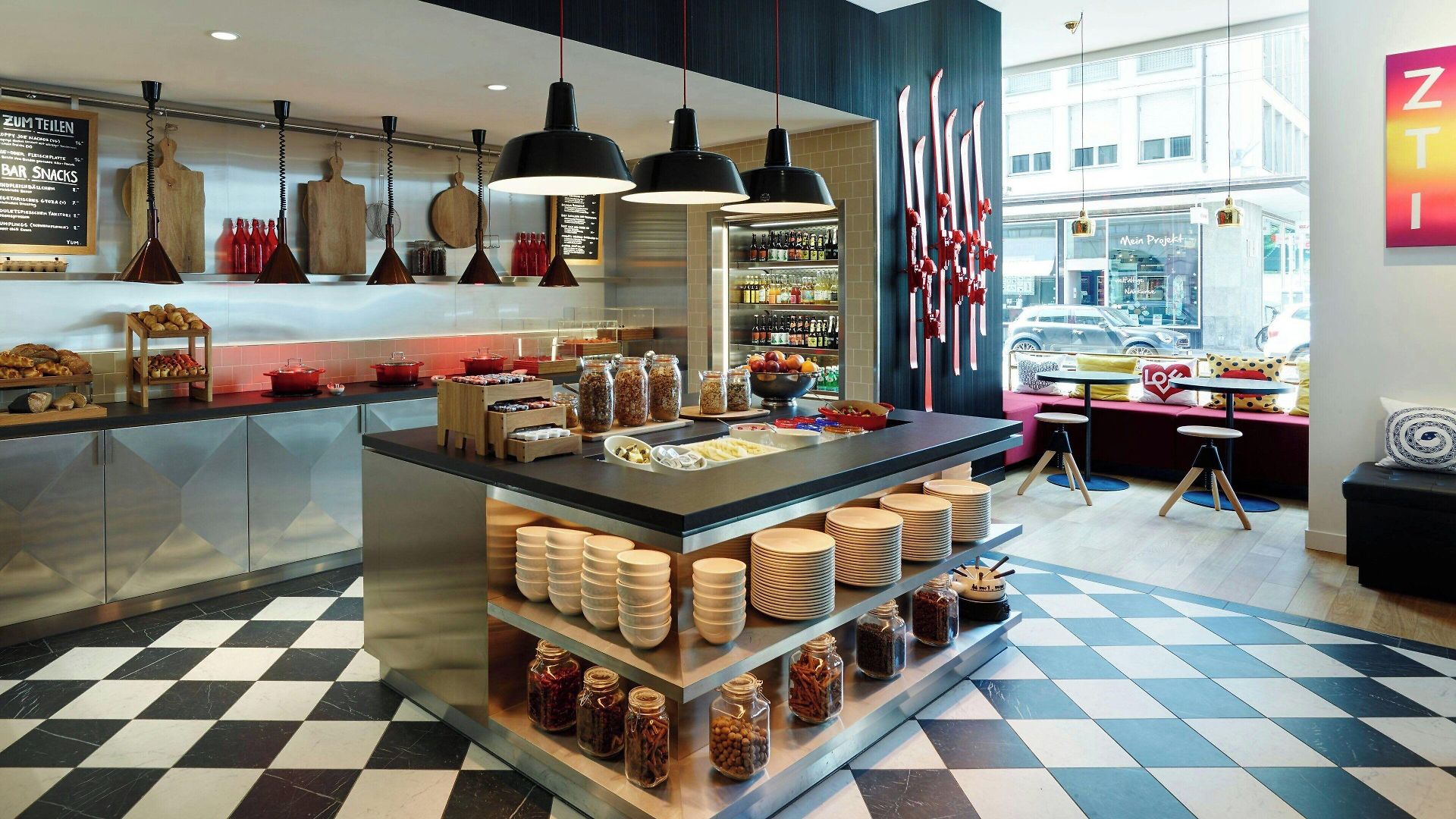 Citizenm