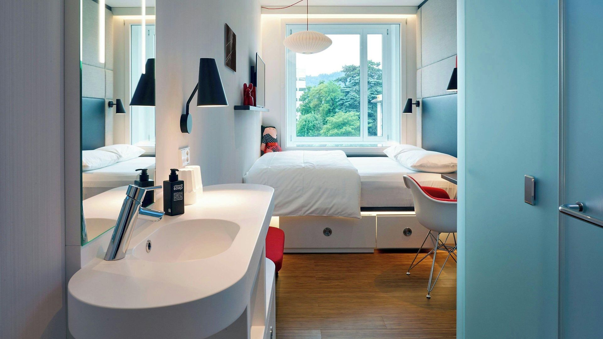 Citizenm