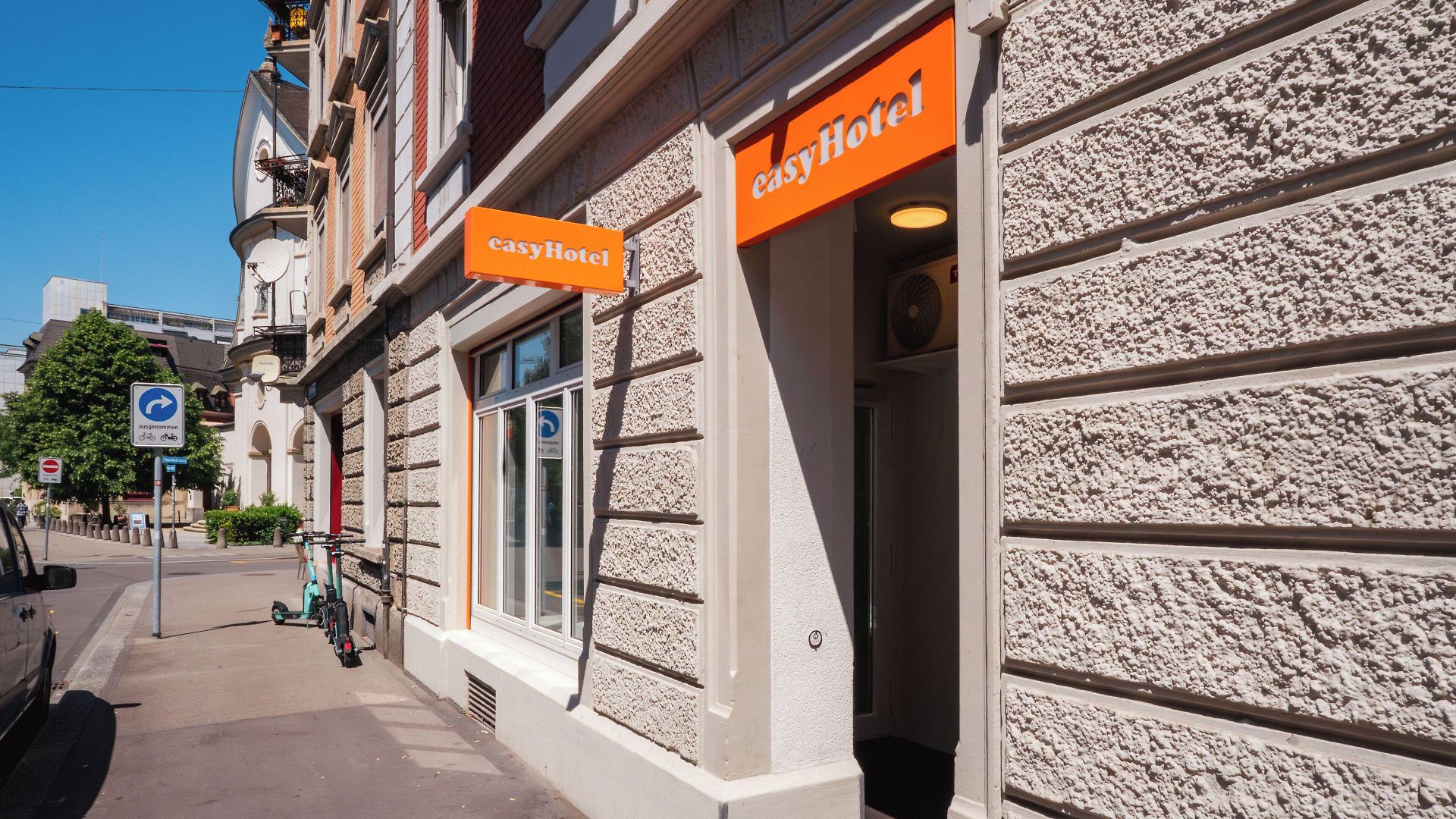 Easyhotel Limmatplatz