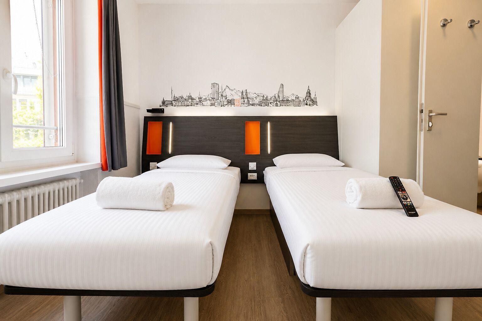 Easyhotel Limmatplatz 2*