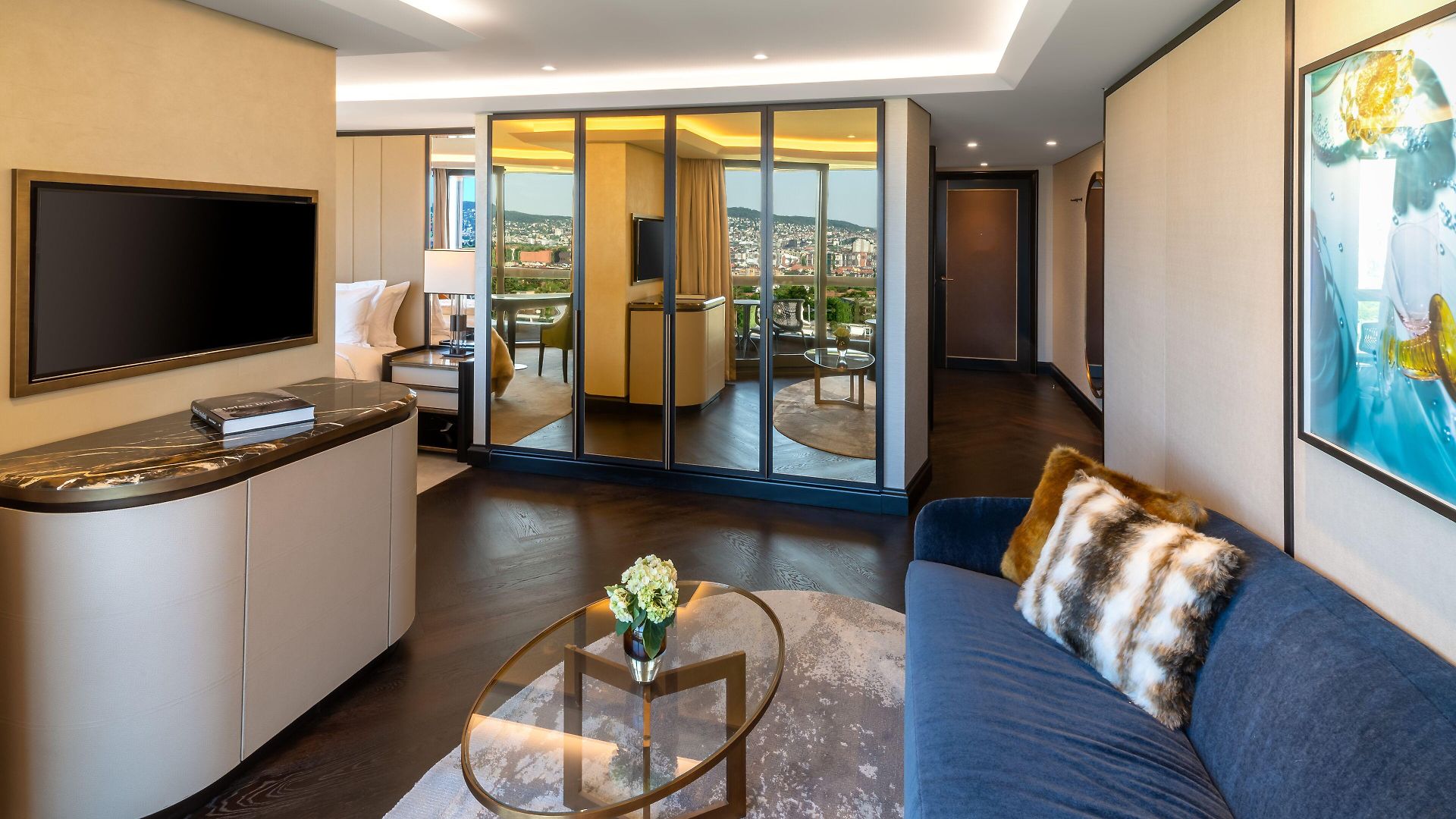 Hotel Five - Luxury 5*