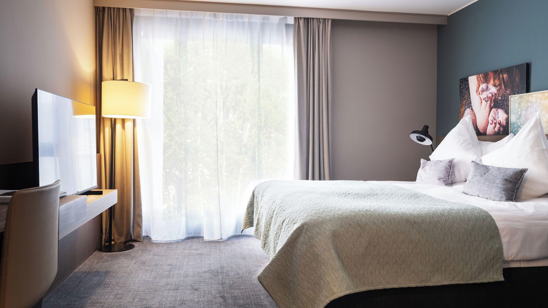 Acasa Oerlikon 4*