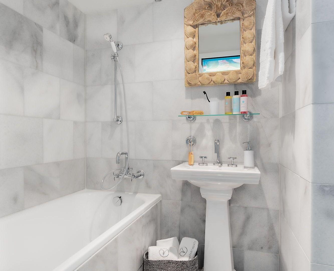 Visionapartments Albertstrasse - Self Check-In * Zurich