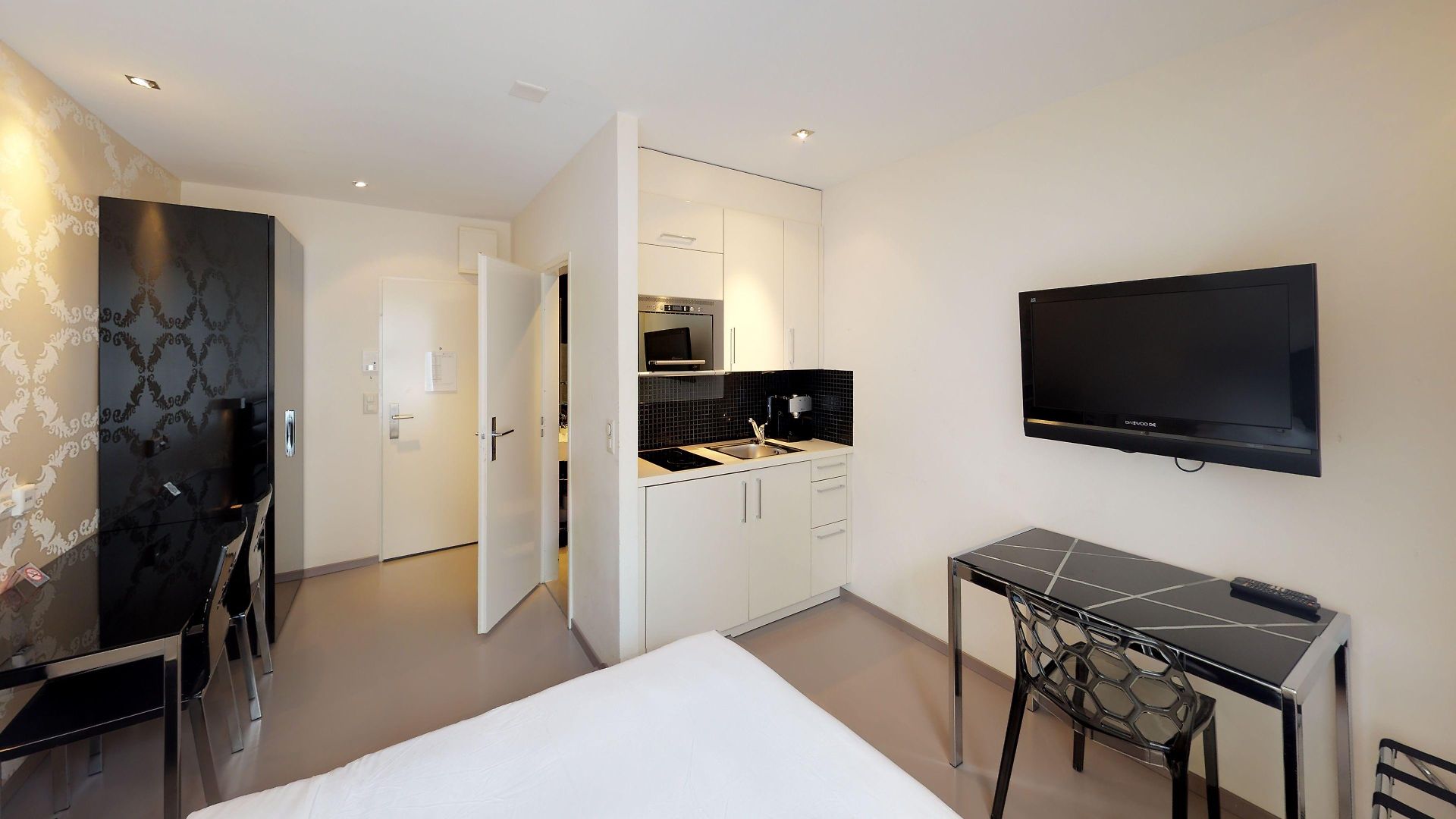 Visionapartments Waffenplatzstrasse - Self Check-in Apartment