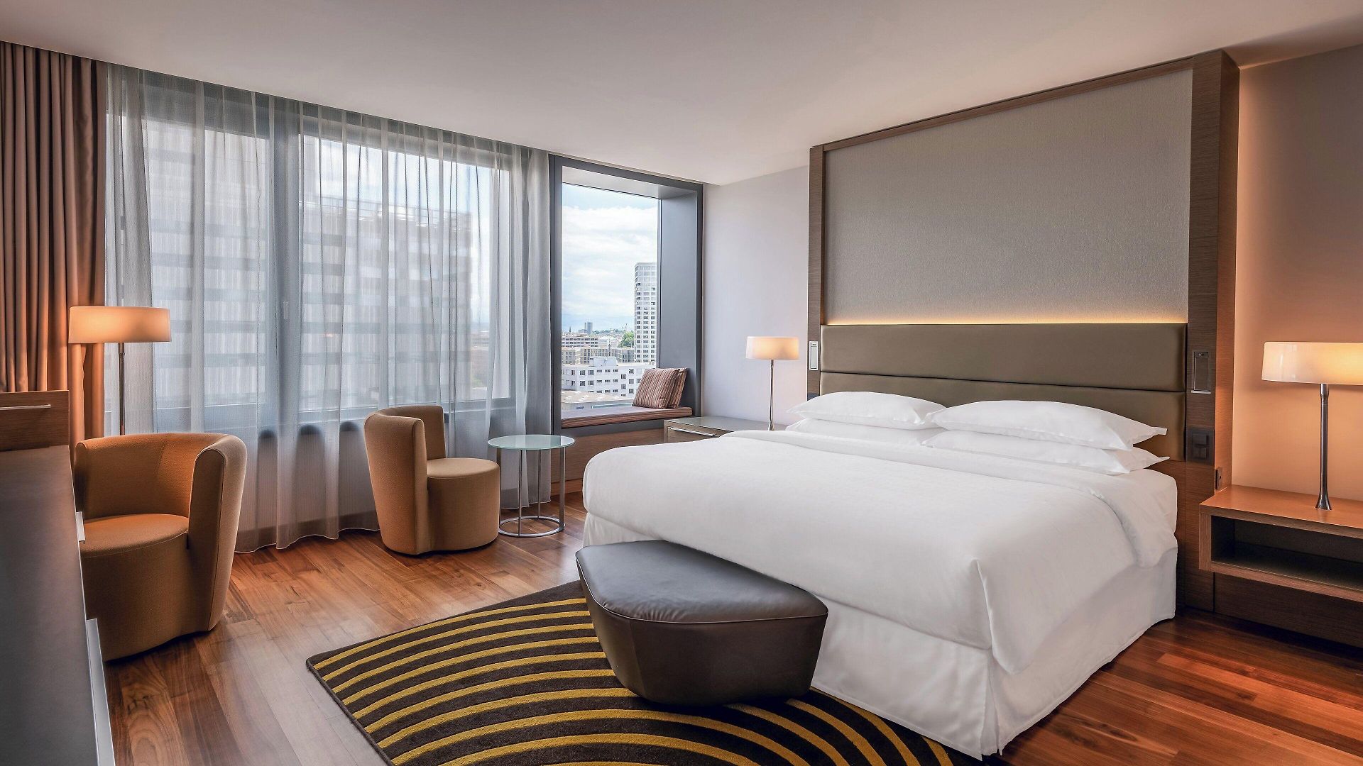 Sheraton 4* Zurich