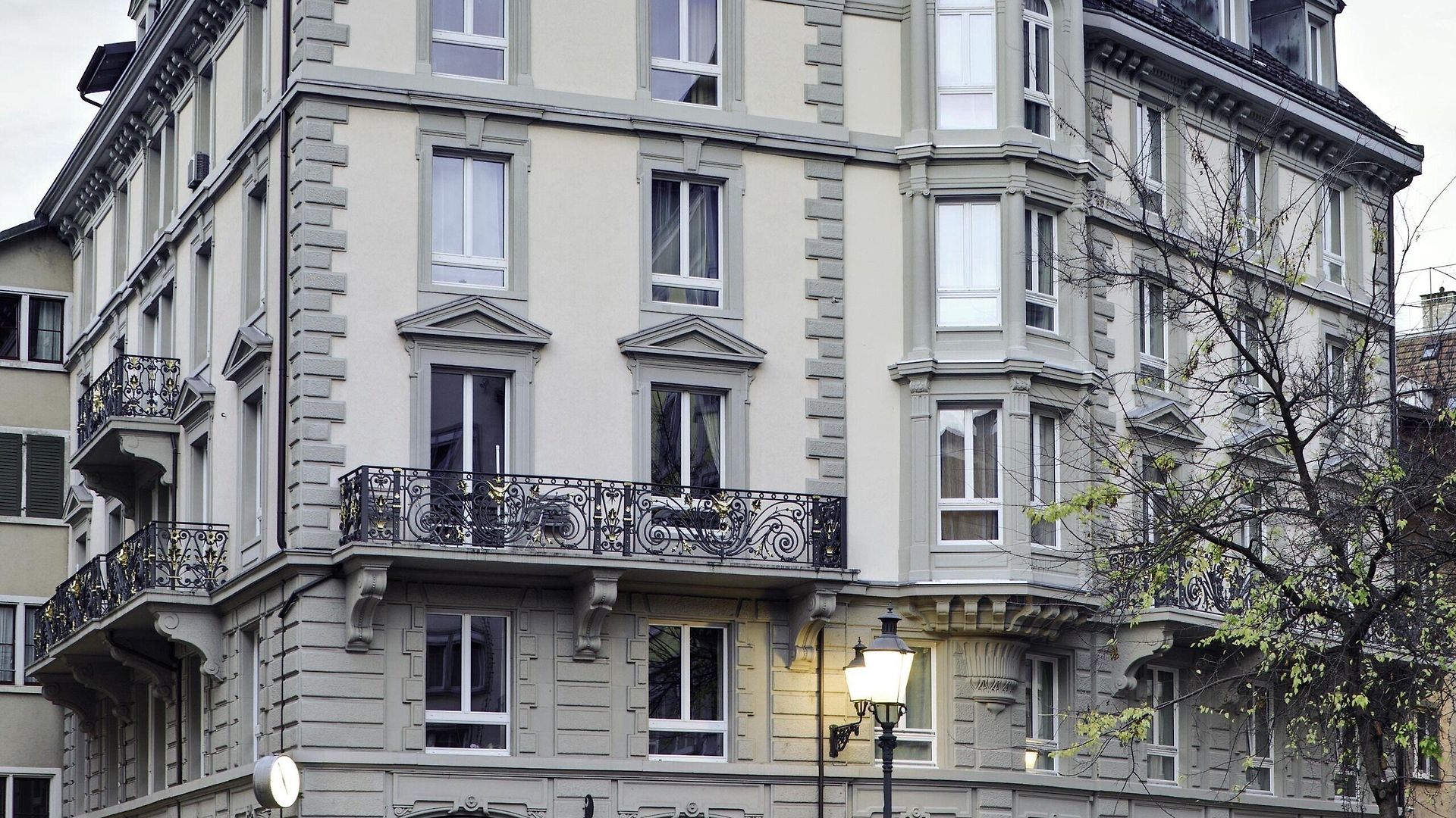 Platzhirsch - Downtown Boutique & Sushi Lounge Hotel Zurich