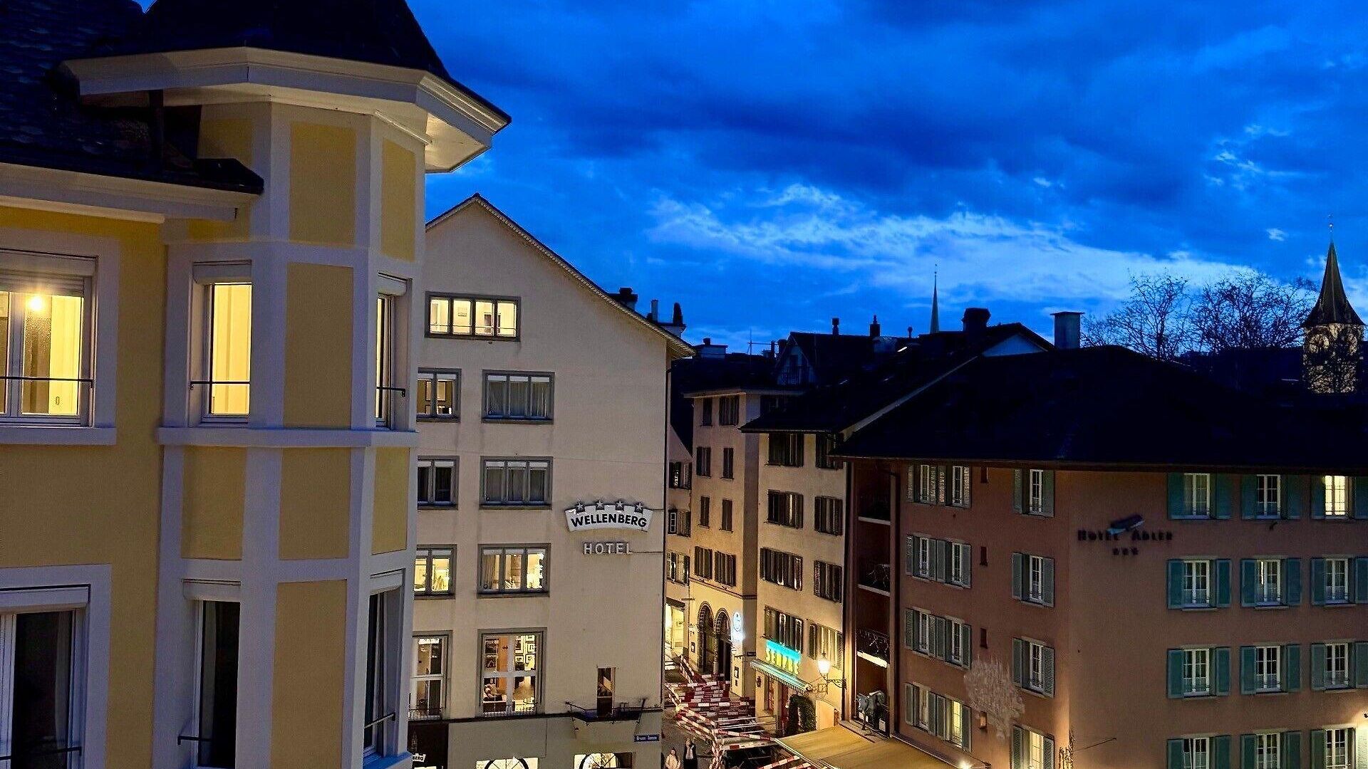 Platzhirsch - Downtown Boutique & Sushi Lounge Zürich