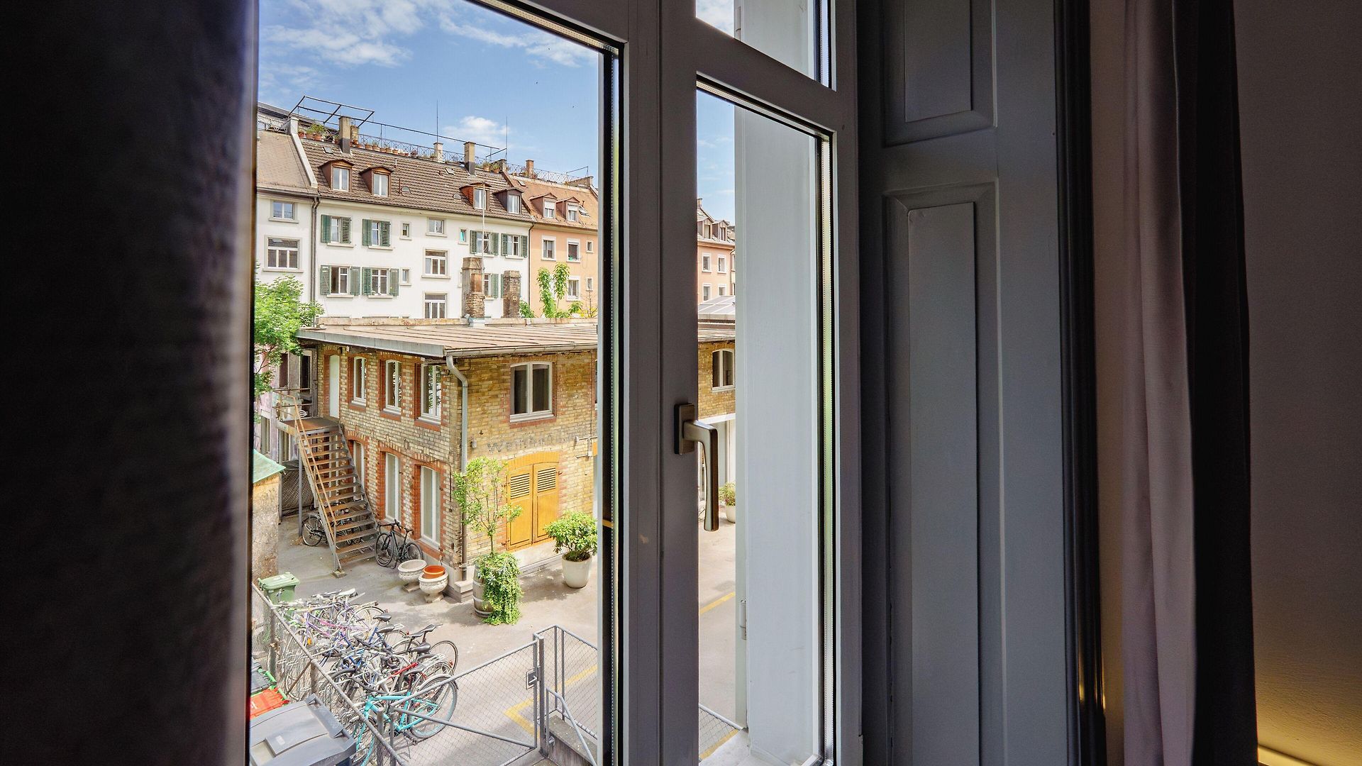 Easyhotel Centre