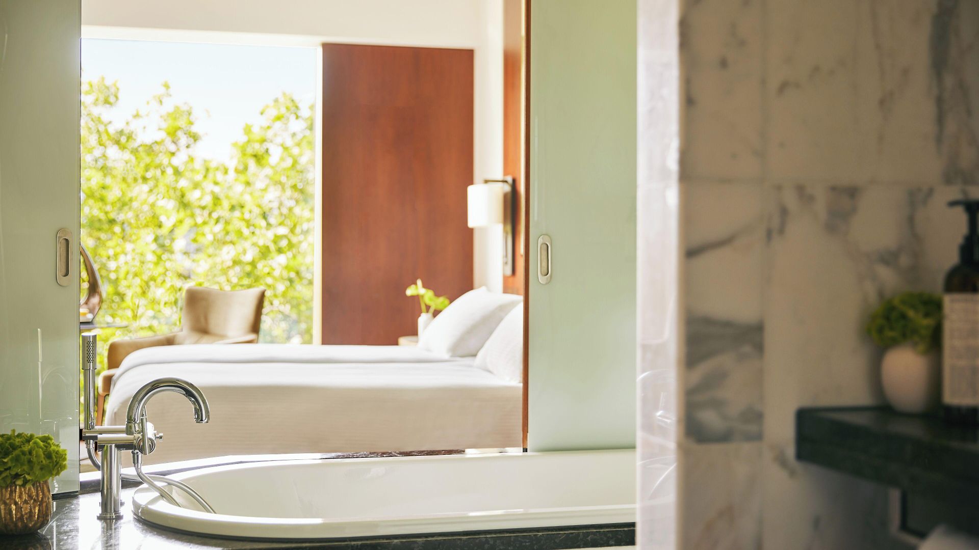 Hotel Park Hyatt – Center Luxury 5*