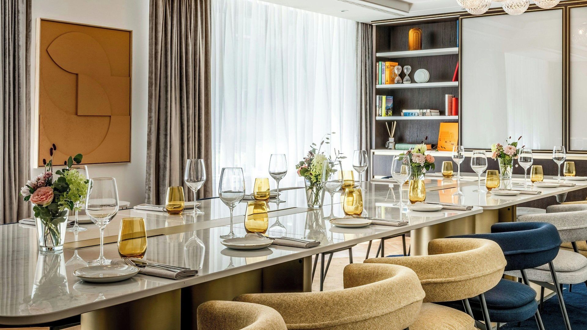 Neues Schloss Privat Zurich, Autograph Collection 5*
