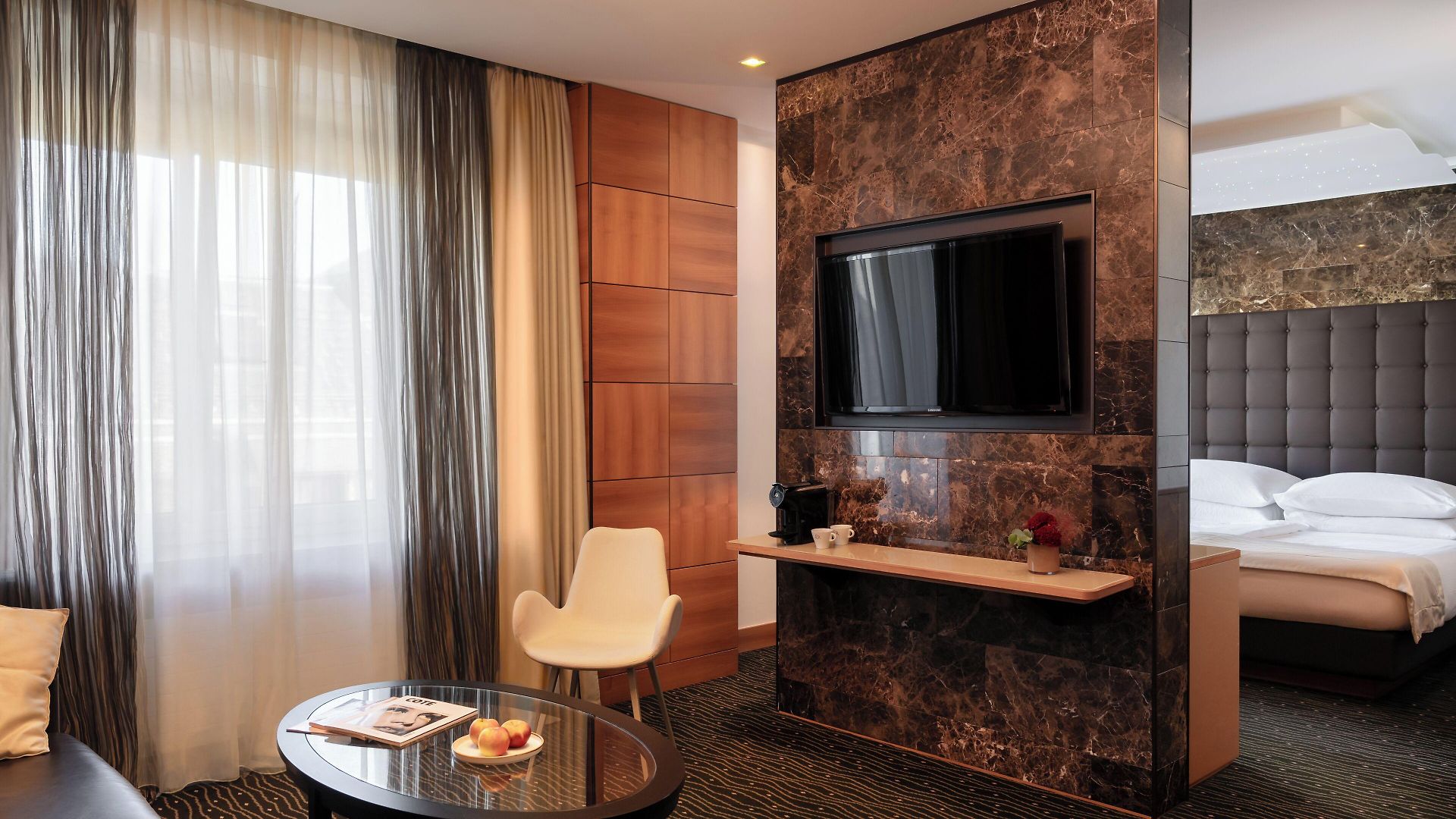 Hotel St.gotthard 4*