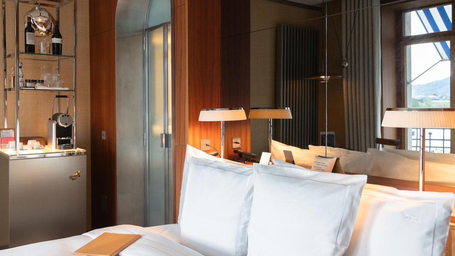 Hotel La Reserve Eden Au 5*