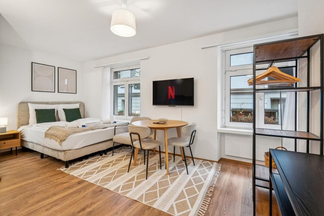 Apartment Exclusive Near Center - Color 4