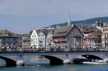 Ibis Messe Airport Zurich