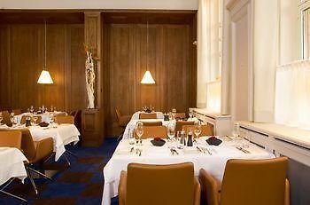 Hotel Glockenhof 4*