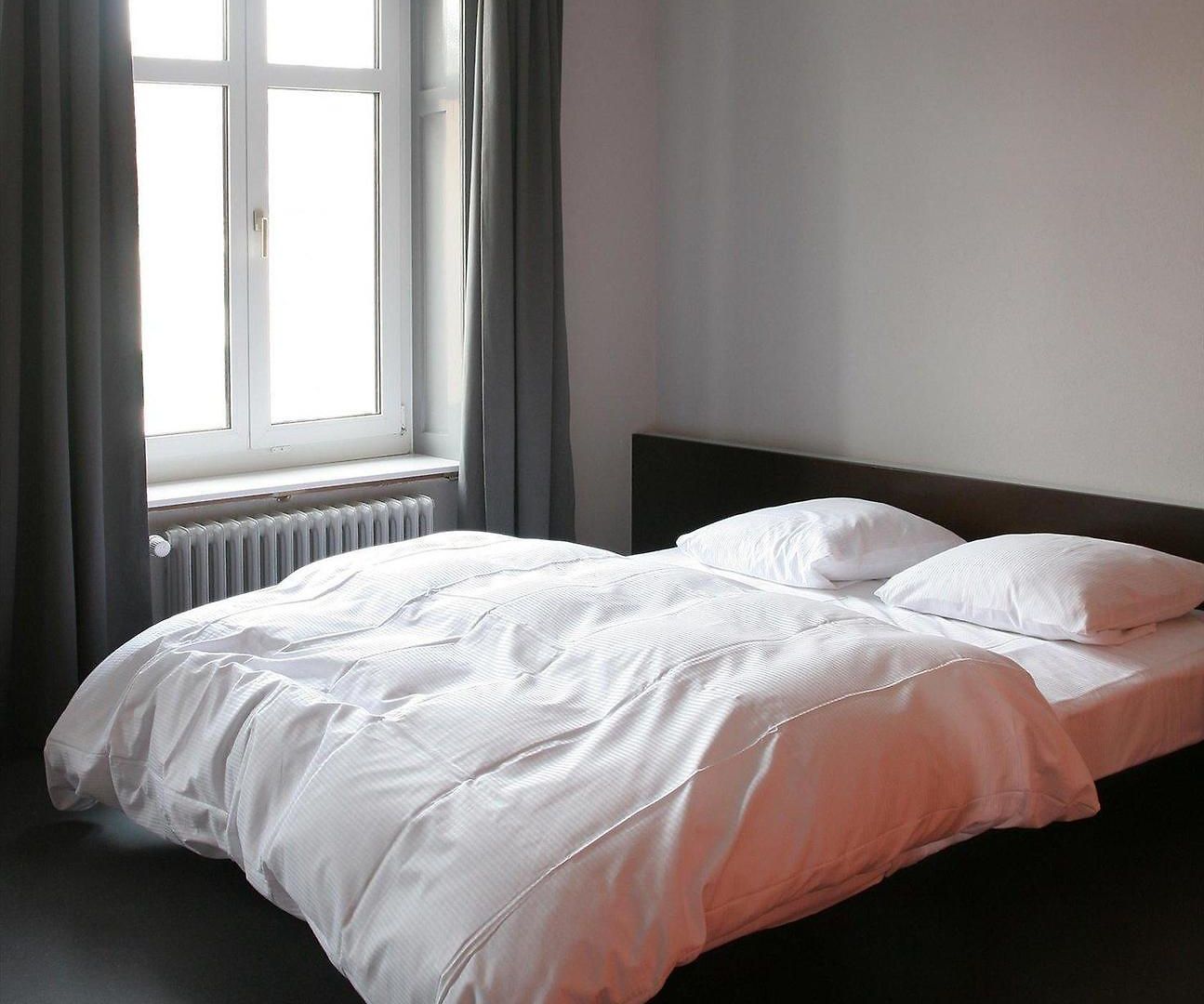 Easyhotel Centre 2*