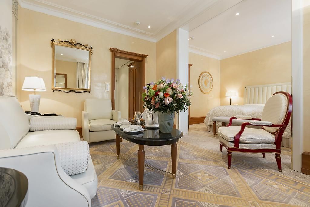 Savoy Baur En 5*