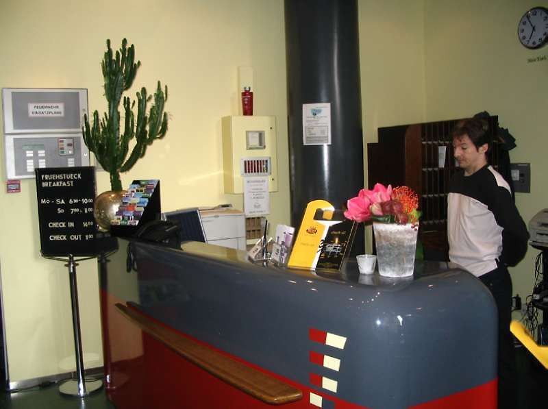 Hotel X-tra