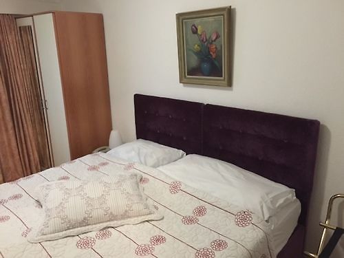 Center - Bellevue 3* Zurich