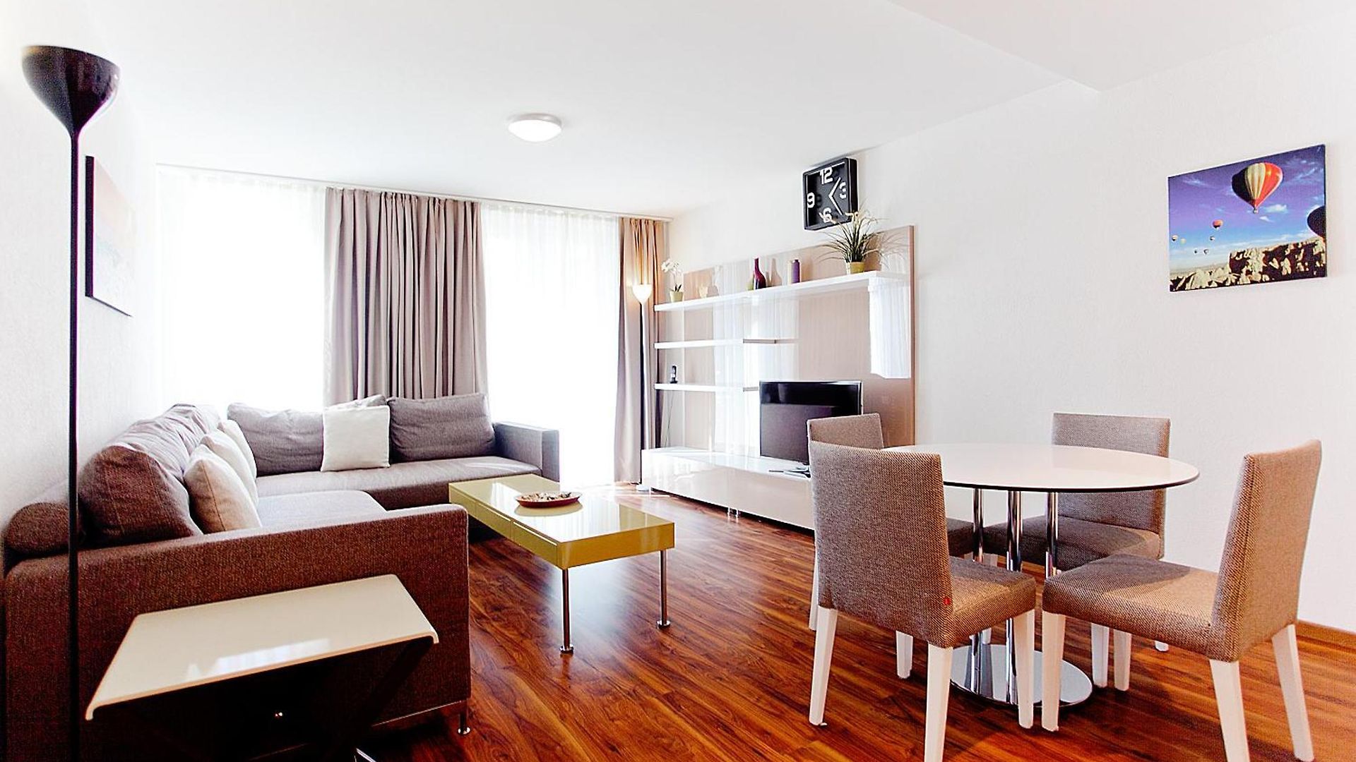 Premium By Livingdowntown