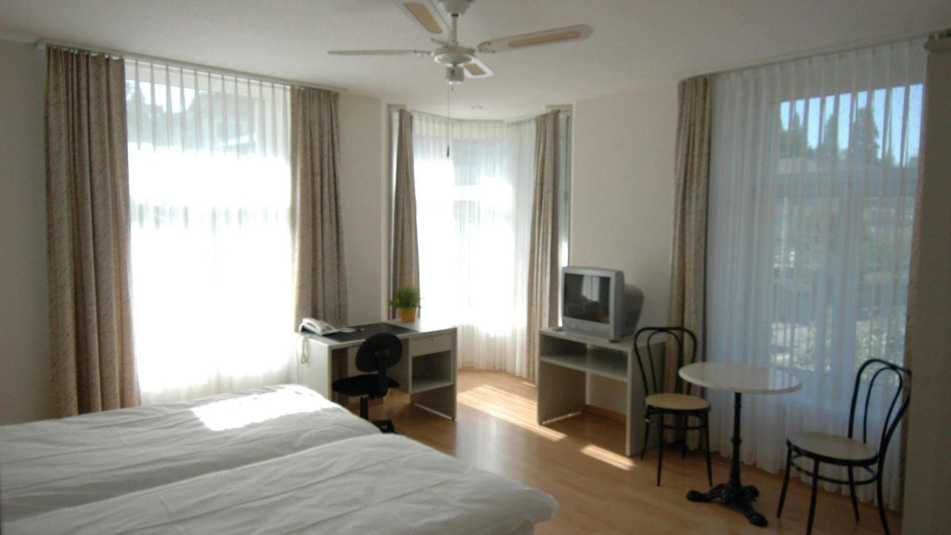 Seestrasse Drei Koenige Apartment Zurich