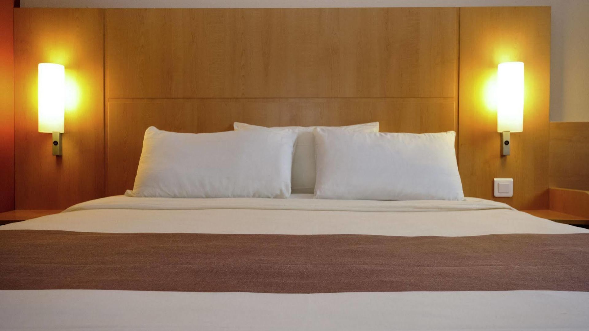 Hotel Ibis West