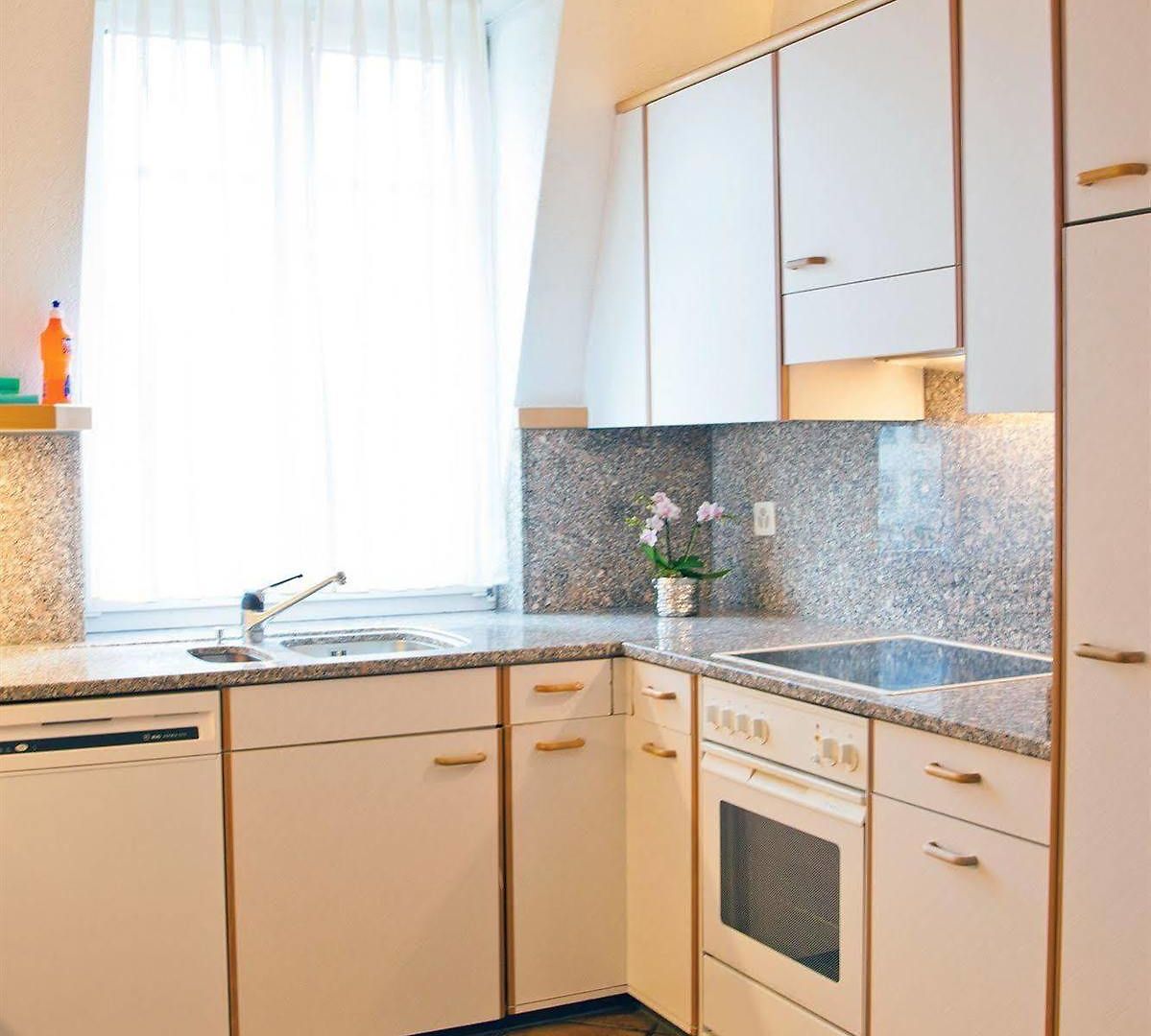 Apartment Seestrasse Drei Koenige Zurich