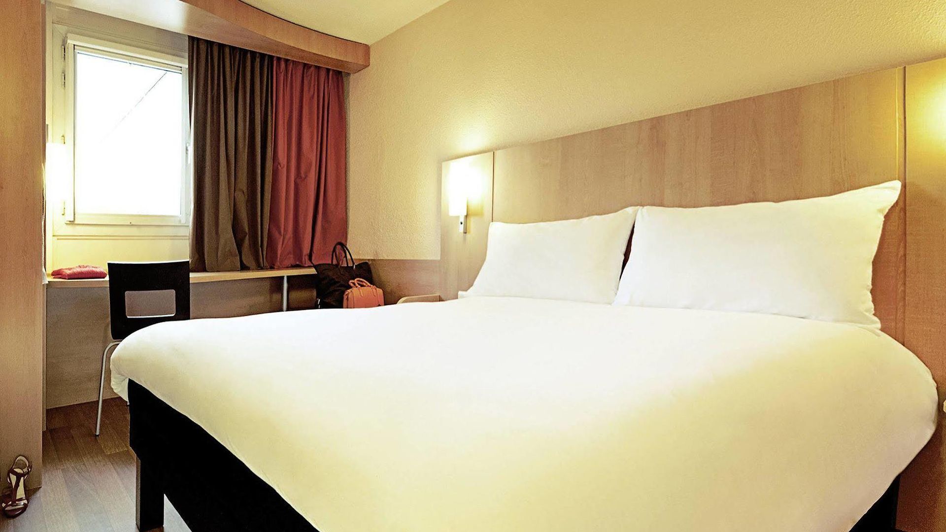 Ibis Messe Airport 3*