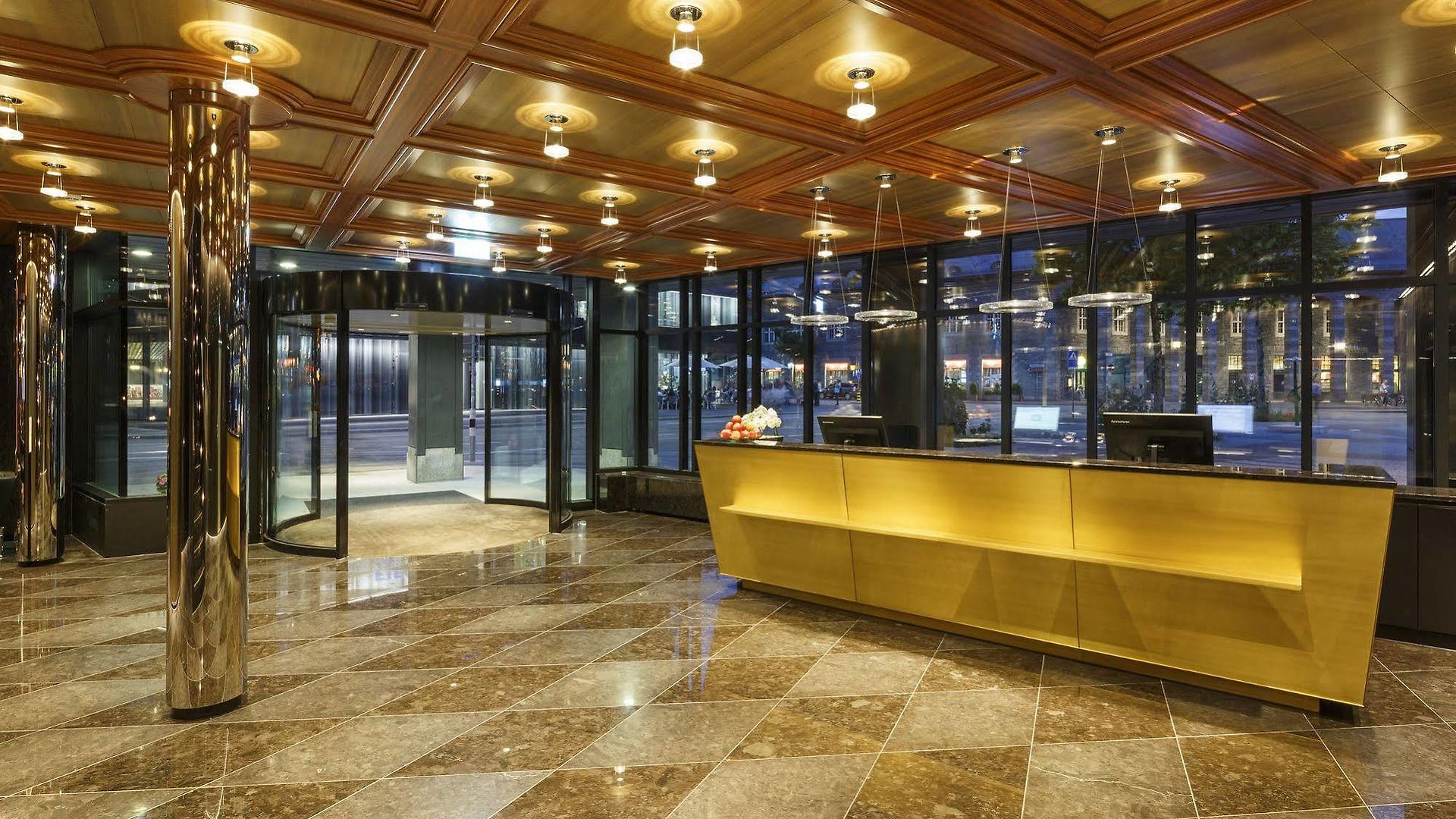 Ascot Hotel