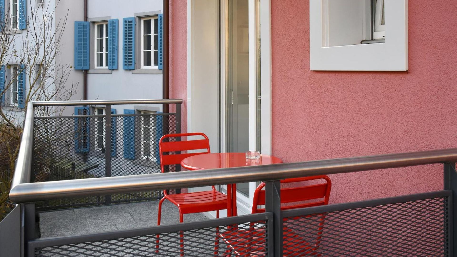 Apartment Swiss Star California - Self Check-in