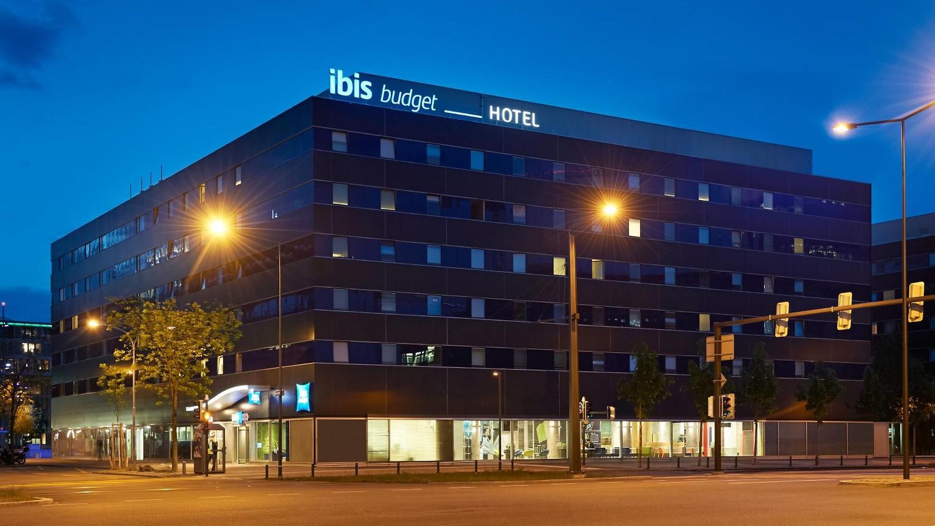 Hotel Ibis Budget West *
