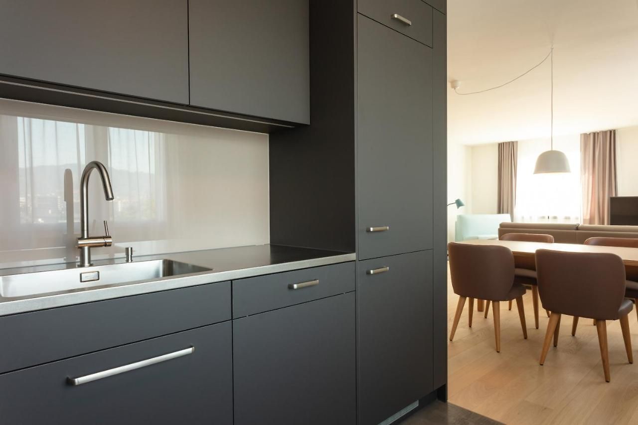 Apartment Ema House Serviced Superior Downtown *