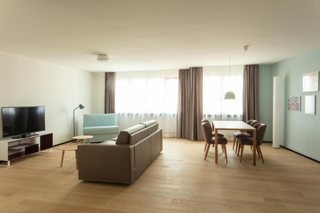 Apartment Ema House Serviced Superior Downtown